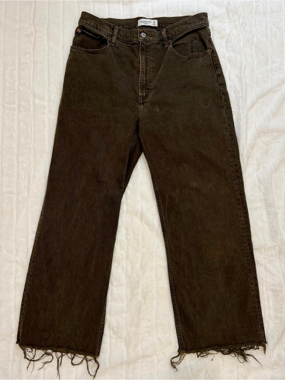 Abercrombie 90s Relaxed High Rise Brown Jeans